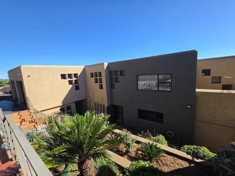 4 Bedroom Property for Sale in Bassonia Gauteng