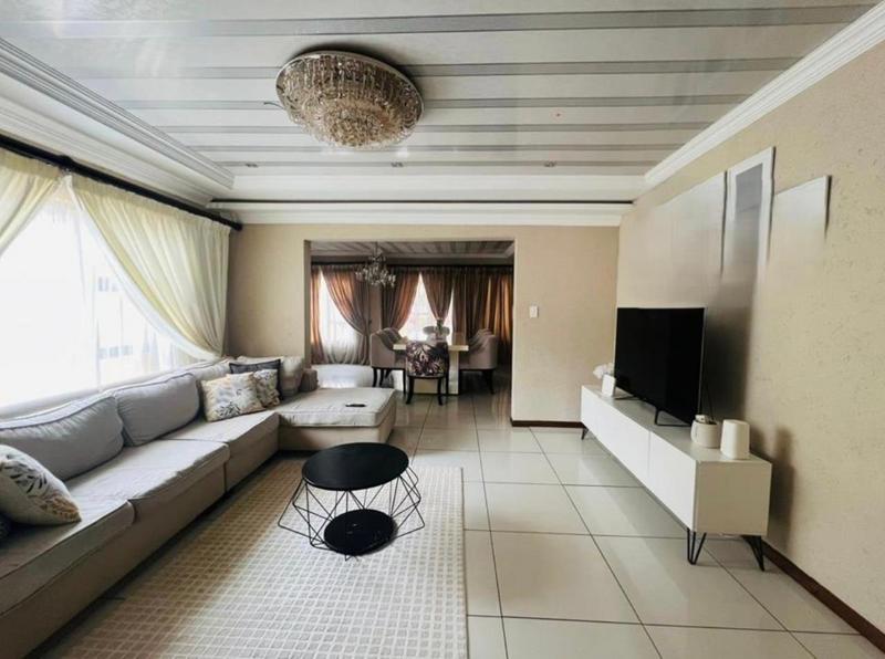 3 Bedroom Property for Sale in The Orchards Gauteng