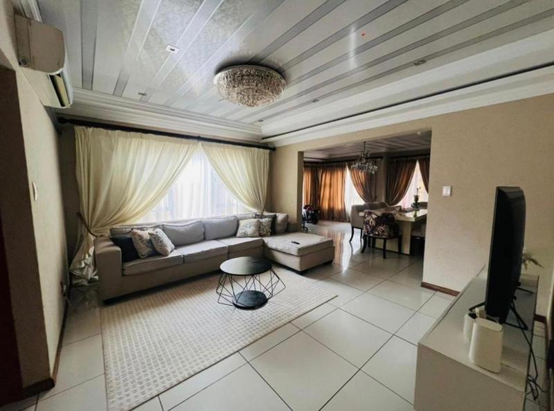 3 Bedroom Property for Sale in The Orchards Gauteng