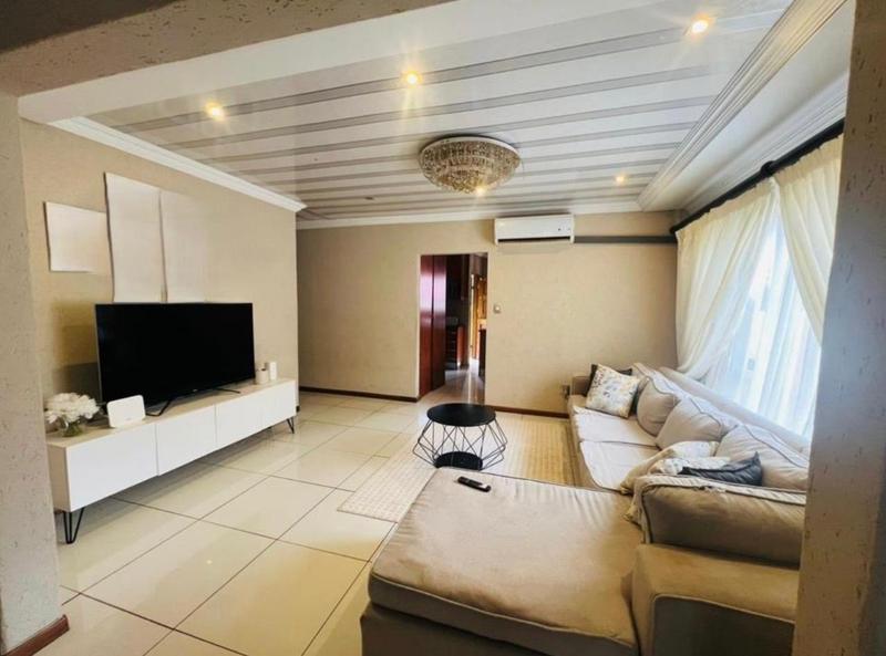 3 Bedroom Property for Sale in The Orchards Gauteng