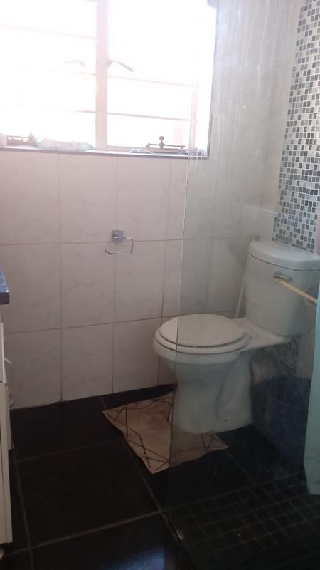 To Let 3 Bedroom Property for Rent in Florida Lake Gauteng
