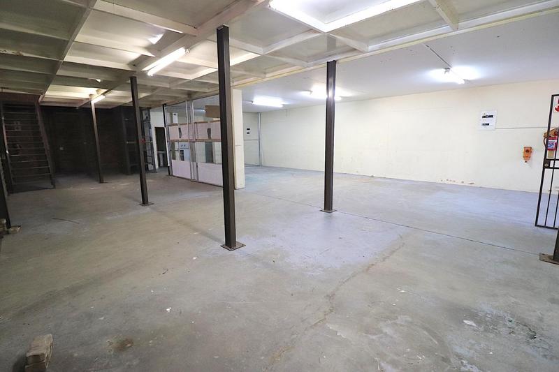 To Let Commercial Property for Rent in Laser Park Gauteng