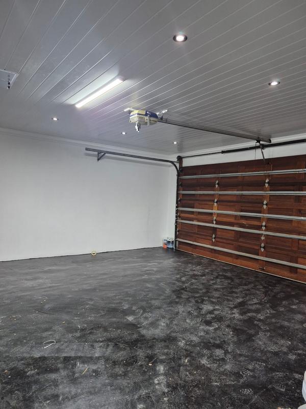 To Let 3 Bedroom Property for Rent in Eldoglen Gauteng