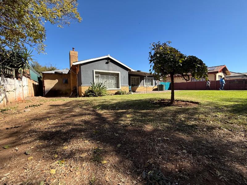 3 Bedroom Property for Sale in Vanderbijlpark CW 5 Gauteng