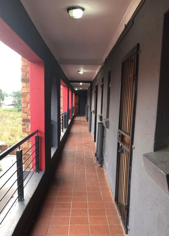 1 Bedroom Property for Sale in Ravenswood Gauteng