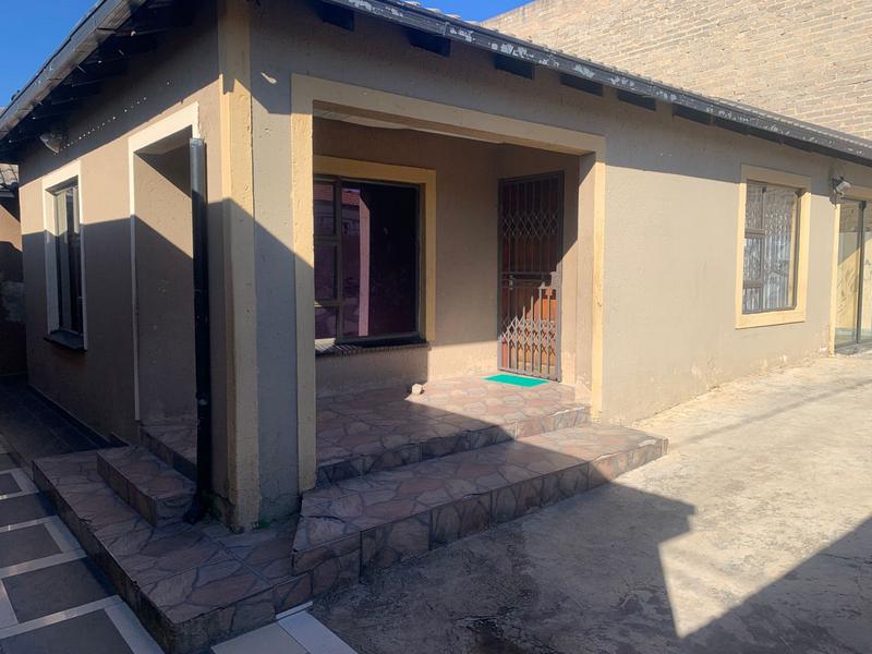 3 Bedroom Property for Sale in Kaalfontein Gauteng