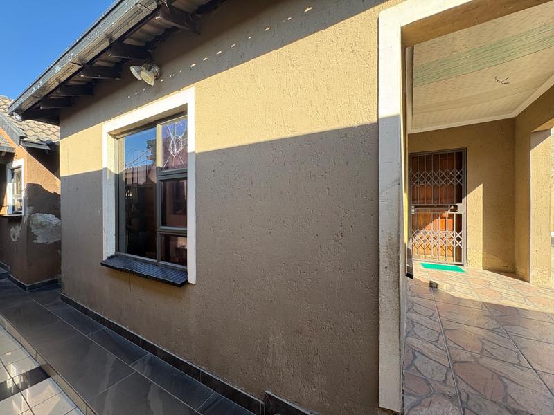 3 Bedroom Property for Sale in Kaalfontein Gauteng