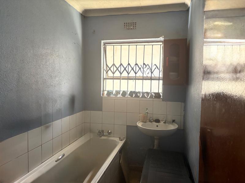 3 Bedroom Property for Sale in Kaalfontein Gauteng