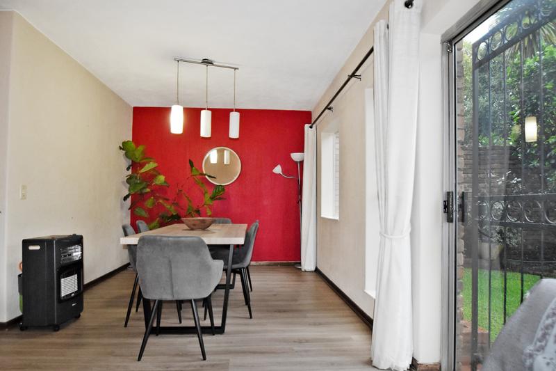 To Let 3 Bedroom Property for Rent in Sandown Gauteng