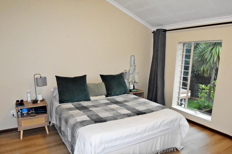 To Let 3 Bedroom Property for Rent in Sandown Gauteng
