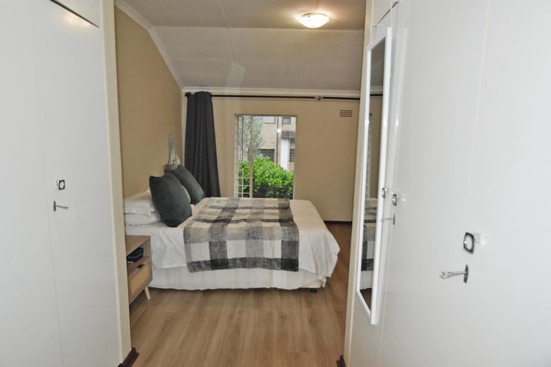 To Let 3 Bedroom Property for Rent in Sandown Gauteng