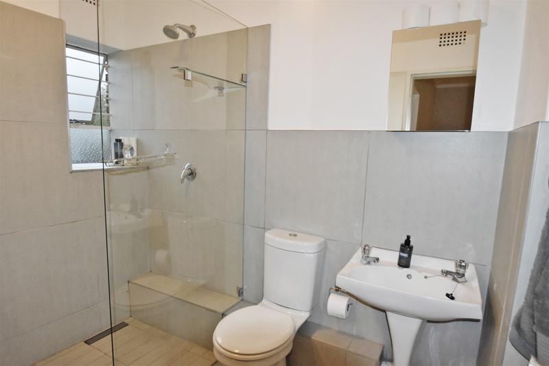 To Let 3 Bedroom Property for Rent in Sandown Gauteng