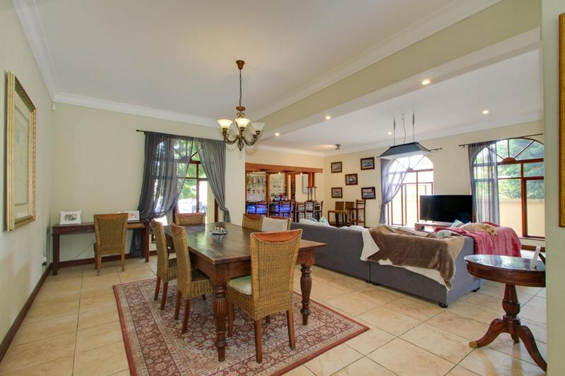 To Let 5 Bedroom Property for Rent in Dainfern Golf Estate Gauteng