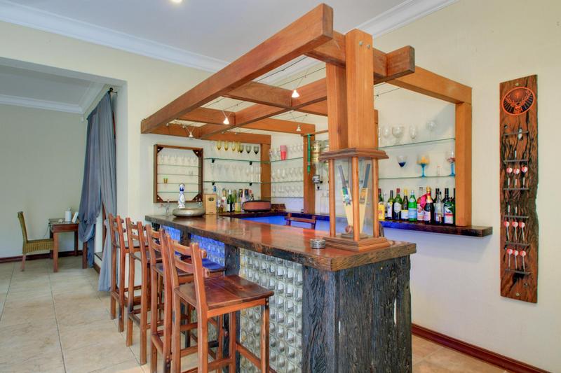 To Let 5 Bedroom Property for Rent in Dainfern Golf Estate Gauteng
