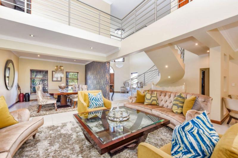 To Let 4 Bedroom Property for Rent in Dainfern Valley Gauteng
