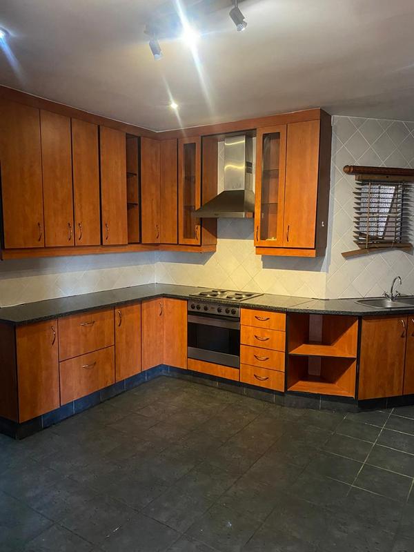 To Let 2 Bedroom Property for Rent in Marshalltown Gauteng