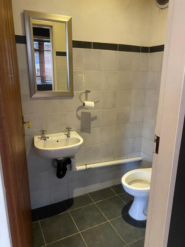 To Let 2 Bedroom Property for Rent in Marshalltown Gauteng