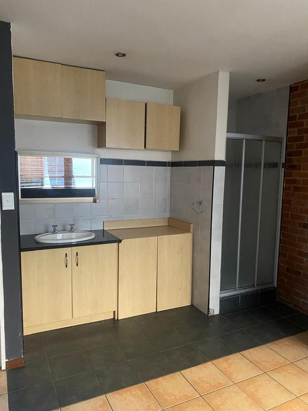 To Let 2 Bedroom Property for Rent in Marshalltown Gauteng