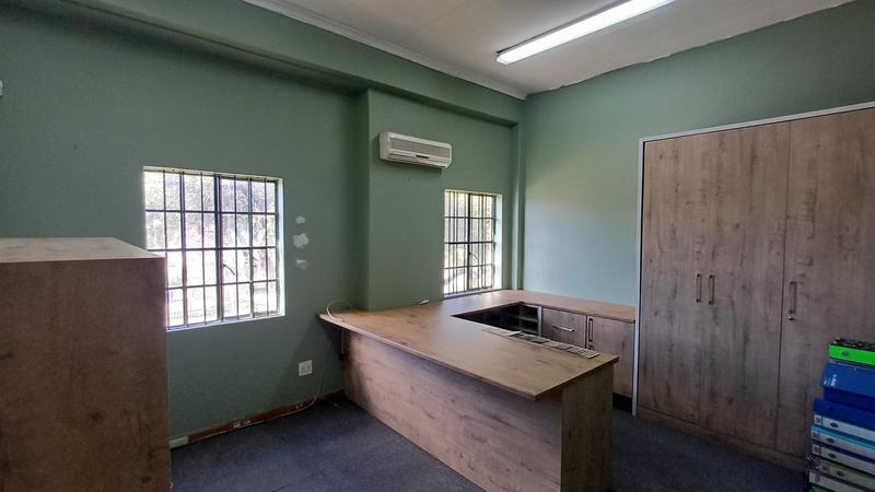 To Let Commercial Property for Rent in Rooihuiskraal Gauteng