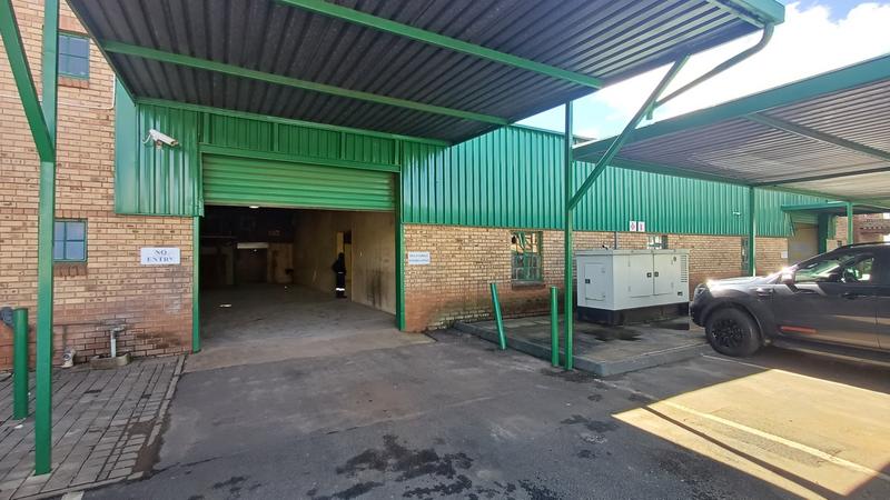 To Let Commercial Property for Rent in Rooihuiskraal Gauteng