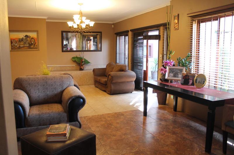 3 Bedroom Property for Sale in Edenvale Central Gauteng