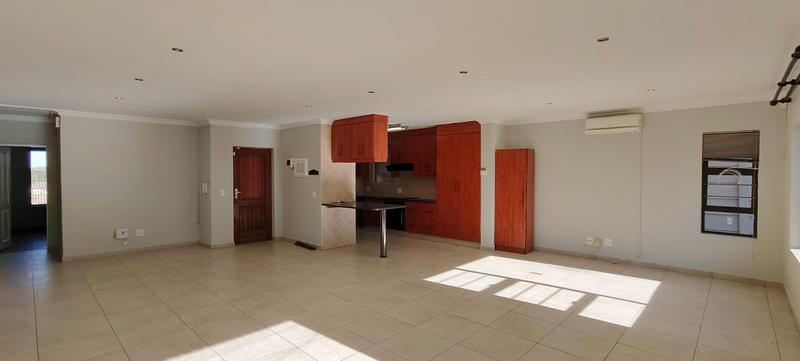 To Let 3 Bedroom Property for Rent in Farrarmere Gauteng