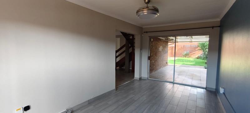 To Let 4 Bedroom Property for Rent in Rynfield Gauteng