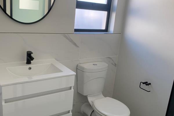 3 Bedroom Property for Sale in Waterfall Gauteng