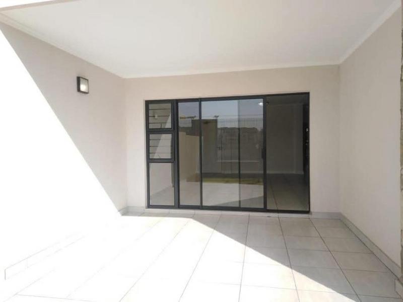3 Bedroom Property for Sale in Waterfall Gauteng