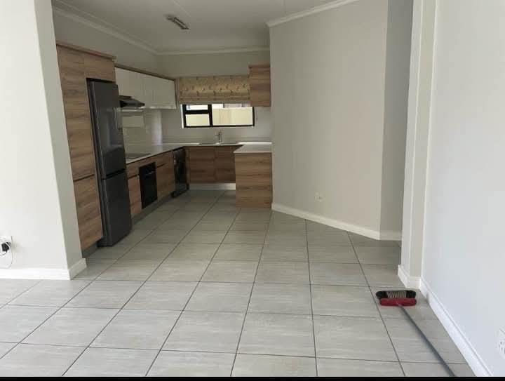 3 Bedroom Property for Sale in Waterfall Gauteng