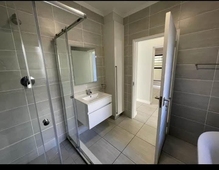 3 Bedroom Property for Sale in Waterfall Gauteng