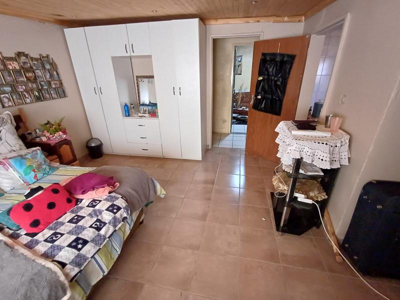 4 Bedroom Property for Sale in Helderstrome AH Gauteng