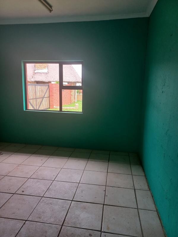 4 Bedroom Property for Sale in Helderstrome AH Gauteng