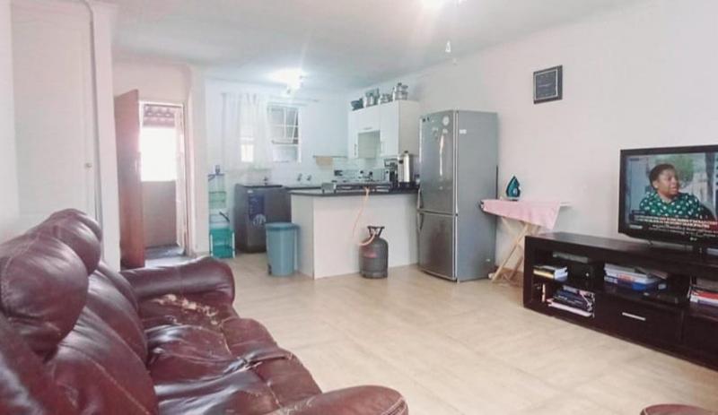 3 Bedroom Property for Sale in Verwoerdpark Gauteng