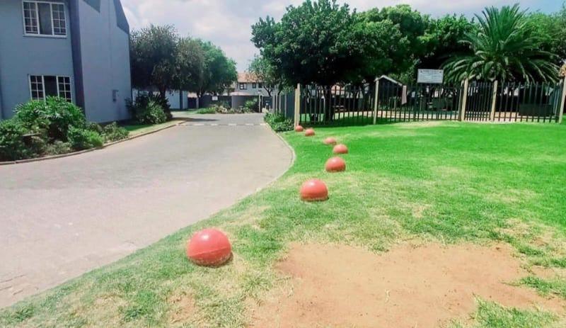 3 Bedroom Property for Sale in Verwoerdpark Gauteng