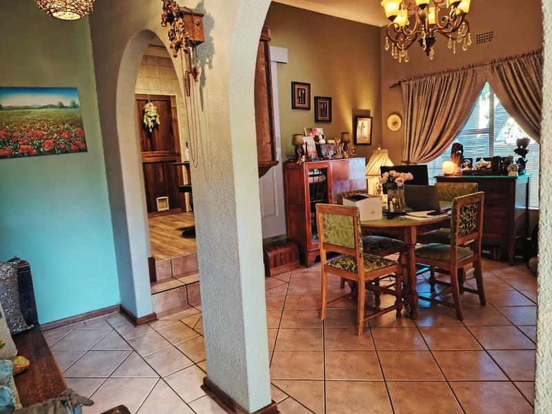 4 Bedroom Property for Sale in Mulbarton Gauteng
