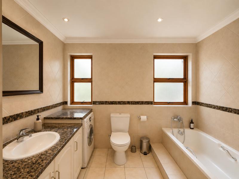 To Let 2 Bedroom Property for Rent in Waterkloof A H Gauteng