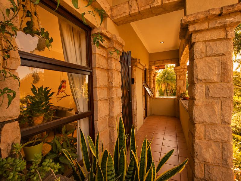 To Let 2 Bedroom Property for Rent in Waterkloof A H Gauteng