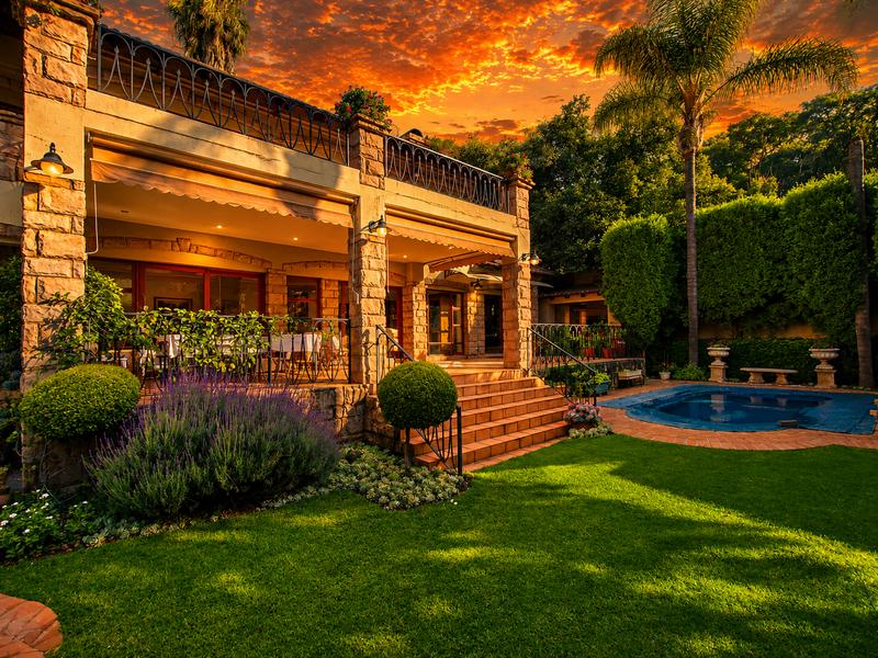 To Let 2 Bedroom Property for Rent in Waterkloof A H Gauteng