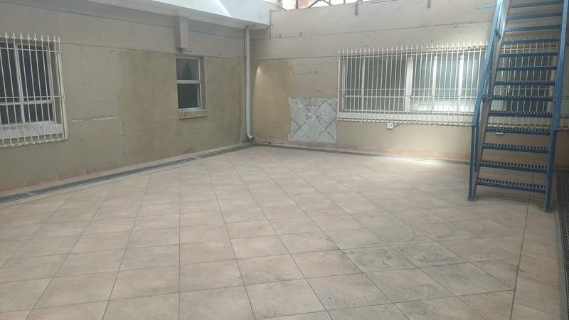 To Let Commercial Property for Rent in Germiston Central Gauteng