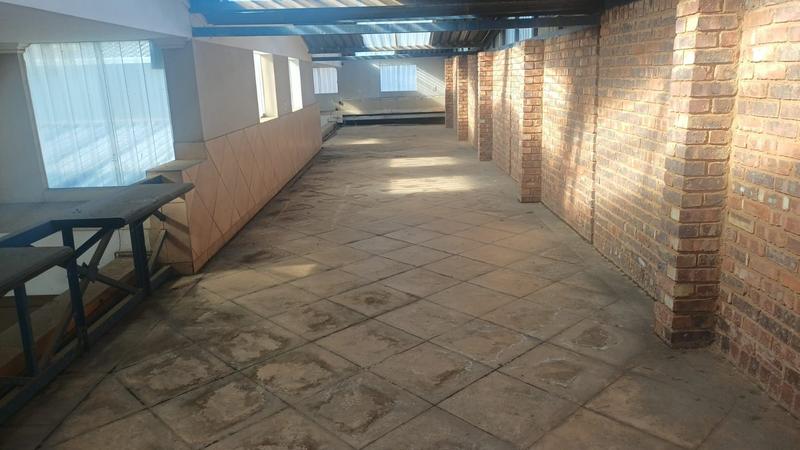 To Let Commercial Property for Rent in Germiston Central Gauteng