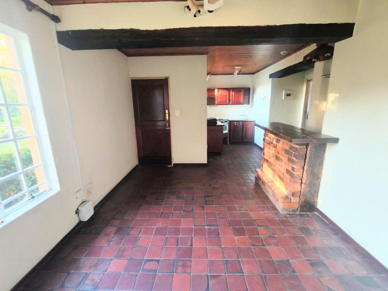 4 Bedroom Property for Sale in Glen Austin Gauteng