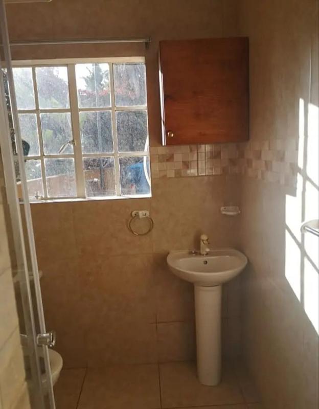 4 Bedroom Property for Sale in Glen Austin Gauteng