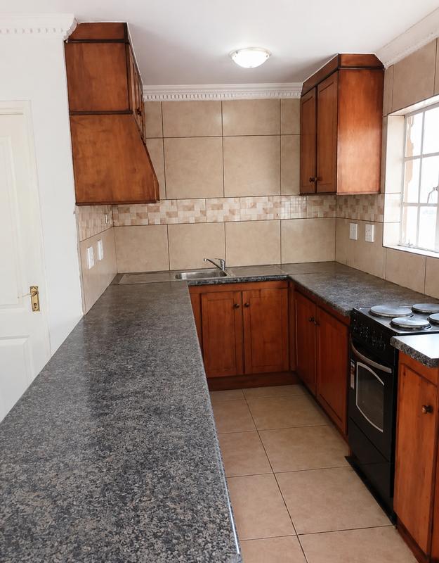 4 Bedroom Property for Sale in Glen Austin Gauteng