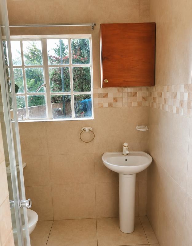 4 Bedroom Property for Sale in Glen Austin Gauteng