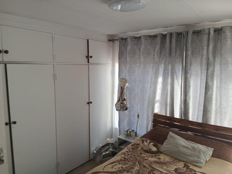4 Bedroom Property for Sale in Wierda Park Gauteng
