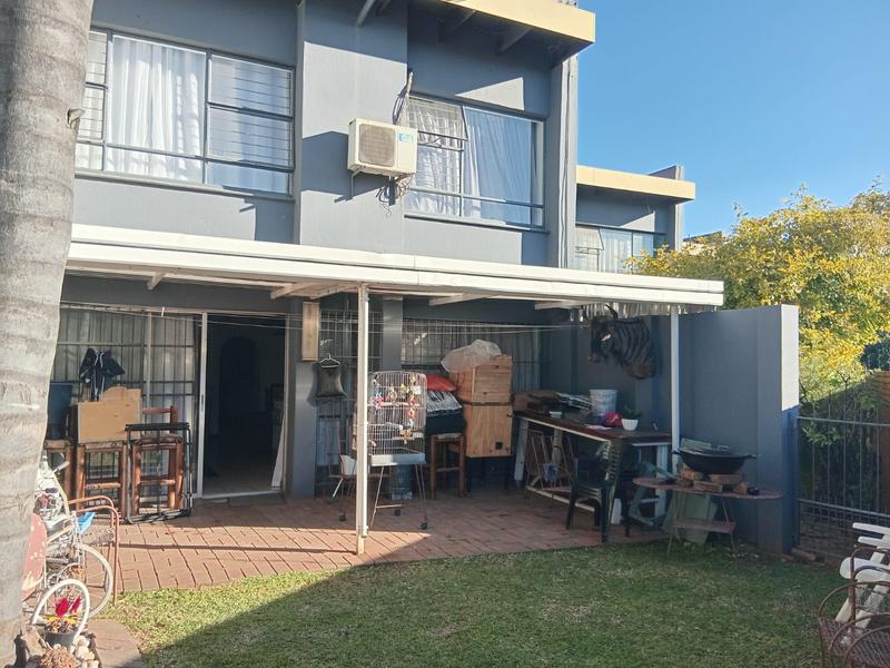 4 Bedroom Property for Sale in Wierda Park Gauteng
