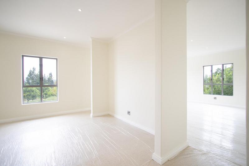 7 Bedroom Property for Sale in Beaulieu Gauteng