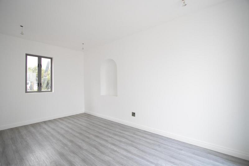 7 Bedroom Property for Sale in Beaulieu Gauteng