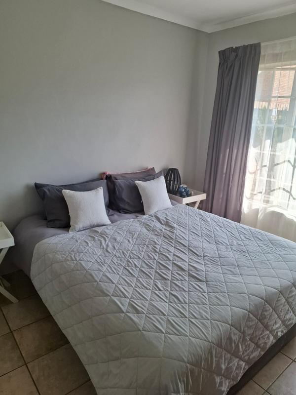 2 Bedroom Property for Sale in Moreleta Park Gauteng